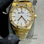 Audemars Piguet Royal Oak 33 mm White Dial With Stoned Bezel Copy