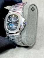 Patek Philippe Nautilus 5712/1A-001 Moon Light blue Dial with Stainless Steel Bracelet - Image 3