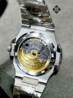 Patek Philippe Patek Philippe Nautilus 5711/1A-011 White Dial Stainless Steel Bracelet - Image 7
