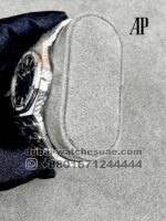 Audemars Piguet Royal Oak 33 mm Black Dial with Stoned Bezel - Image 3