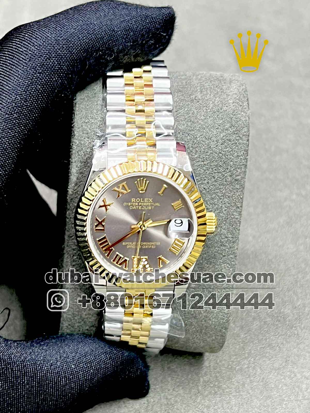 2-a-2-2.jpg Rolex 31 mm Date Just two tone ,Gray dial,Rosegold color , Roman Number - Image 1