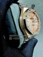Audemars Piguet Royal Oak 37 mm Rose? Gold Dial Stonned Bezel With Rose Gold Bracelet Copy - Image 2
