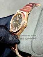 Audemars Piguet Royal Oak 33 mm Black Dial with everrosegold Bracelet - Image 3