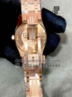 Audemars Piguet Royal Oak 33 mm Black Dial with everrosegold Bracelet - Image 4