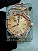 Audemars Piguet Royal Oak 33 mm Yellow Gold Dial With Gold Bracelet Copy