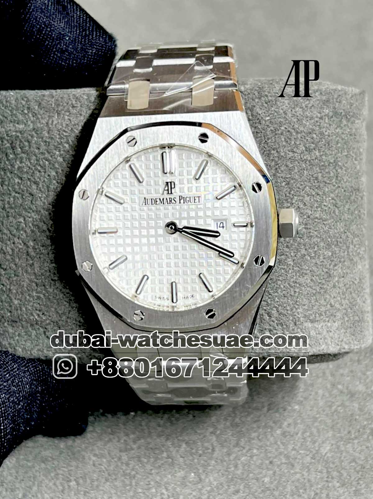 AP Royal Oak 33mm White Dial Stainless Steel Replica Watch AP Royal Oak 33mm White Dial Stainless Steel Replica Watch