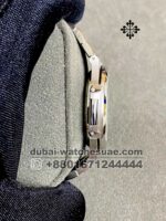 Patek Philippe NAUTILUS Green Dial Stainless Steel - Image 2