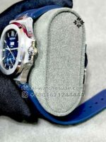 Patek Philippe 5726/1A-014 Nautilus Annual Calendar Blue With Blue Rubber strap - Image 3