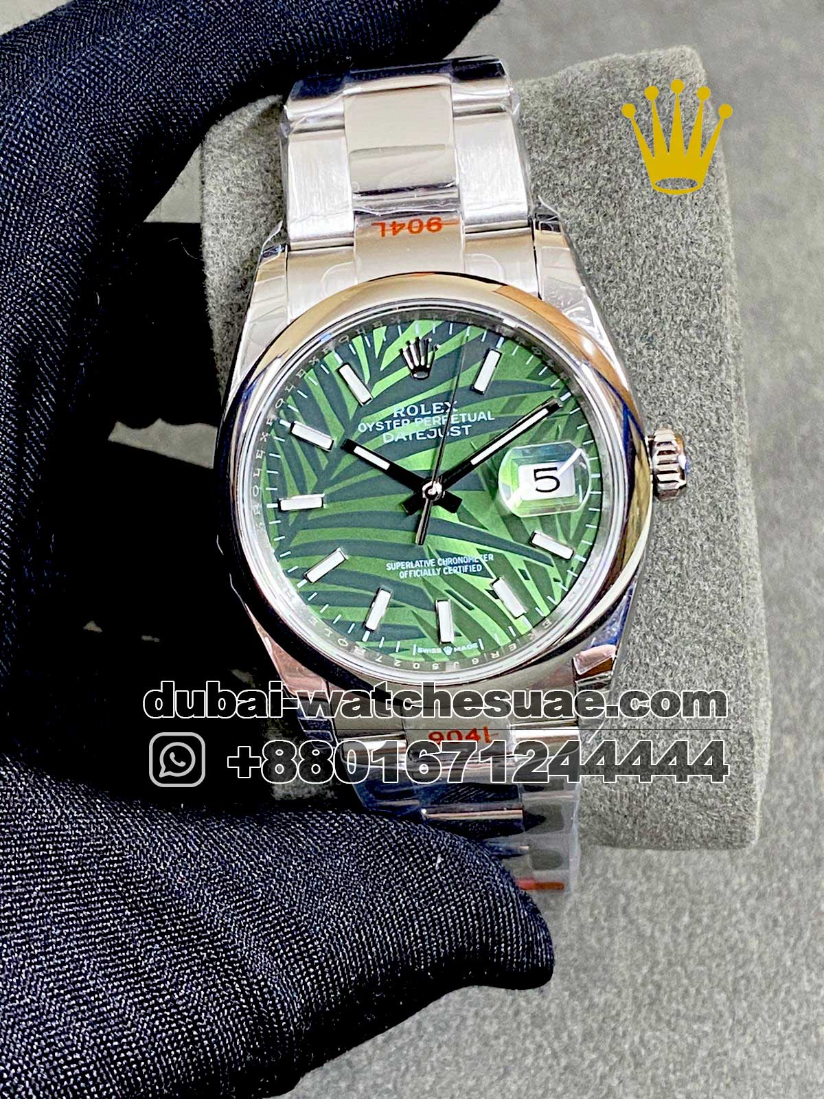 41.1.jpg Rolex 36 mm date just Green dial with plain bezel Oyster - Image 1
