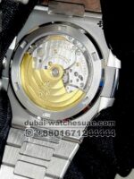 Patek Philippe REF. 5711/1300A-001 A NEW AND UNIQUE COMBINATION OF STAINLESS STEEL AND BAGUETTE DIAMONDS Green Dial and Stainless Steel - Image 7