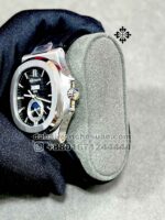 Patek Philippe 5726/1A-001 Nautilus Annual Calendar? Gray Dial?With Black rubber strap - Image 3