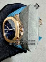 Patek Philippe Aquanaut	38mm - Image 2