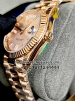 Rolex 40 mm Day date ,Ever rose - Image 3