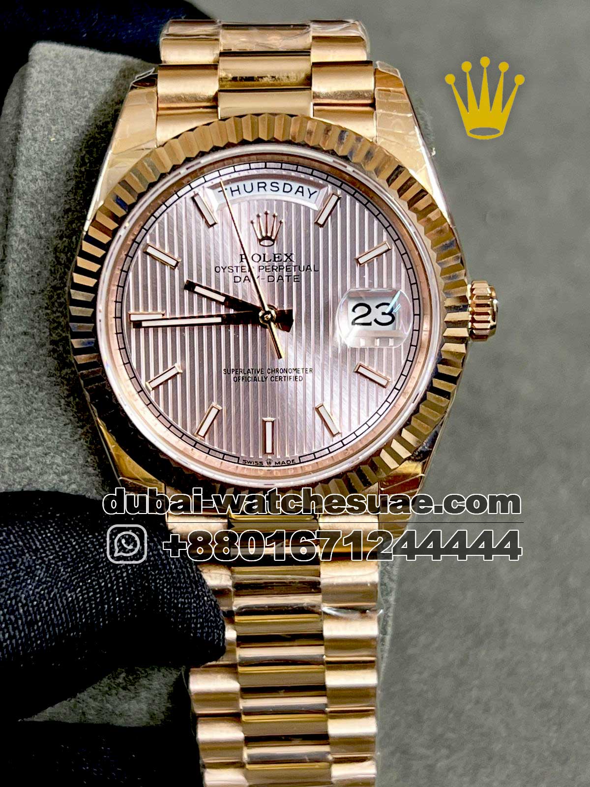 62.1.jpg Rolex 40 mm Day date ,Ever rose, Strapped dial - Image 1