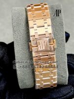 Audemars Piguet Royal Oak Perpetual Calendar  41 mm  White dial Moonphase Rose Gold Bezel And Bracelet - Image 4