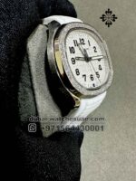 Patek Philippe reinterprets the quartz Aquanaut Luce in stainless steel with a larger diameter (38.8 mm) - Image 3