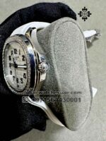 Patek Philippe reinterprets the quartz Aquanaut Luce in stainless steel with a larger diameter (38.8 mm) - Image 4