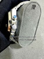 Audemars Piguet Royal Oak Chronograph 41 mm Violet? dial with? Chrono and Steel Bracelet Copy - Image 3