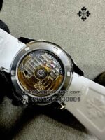 Patek Philippe reinterprets the quartz Aquanaut Luce in stainless steel with a larger diameter (38.8 mm) - Image 2