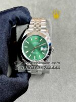 Rolex 41 mm Date Just , Green face - Image 2