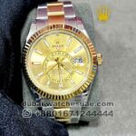 Rolex SKY-DWELLER Oyster, Yellow gold,42 mm