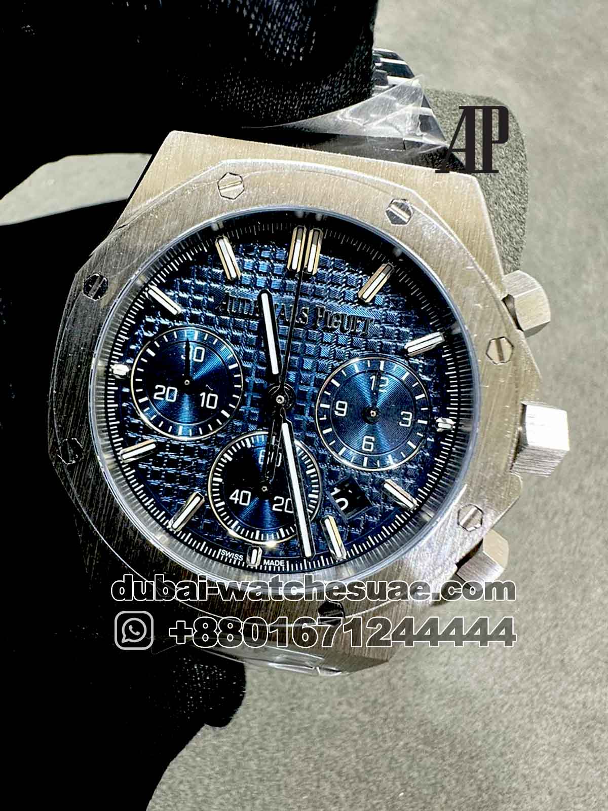 9-a-9.jpg Audemars Piguet Royal Oak 41 mm Chronograph Blue? Dial With Blue Chronograph Copy - Image 1