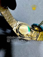 Rolex Day Date 40 mm Green? Dial with Roman Number With President Bracelet Copy - Image 5