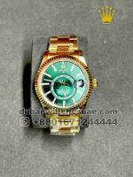 Rolex SKY-DWELLER Oyster, Yellow gold with Green dial