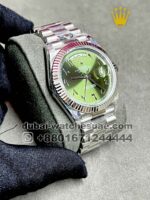 Rolex 40 mm Day date , Green face, Arabic dial - Image 2